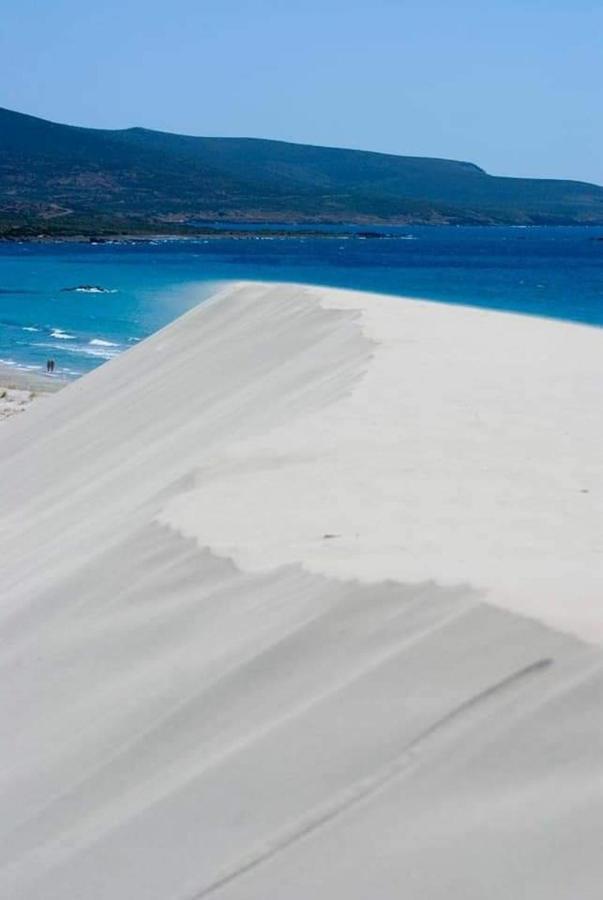 Villa Piscinas Kültér fotó
